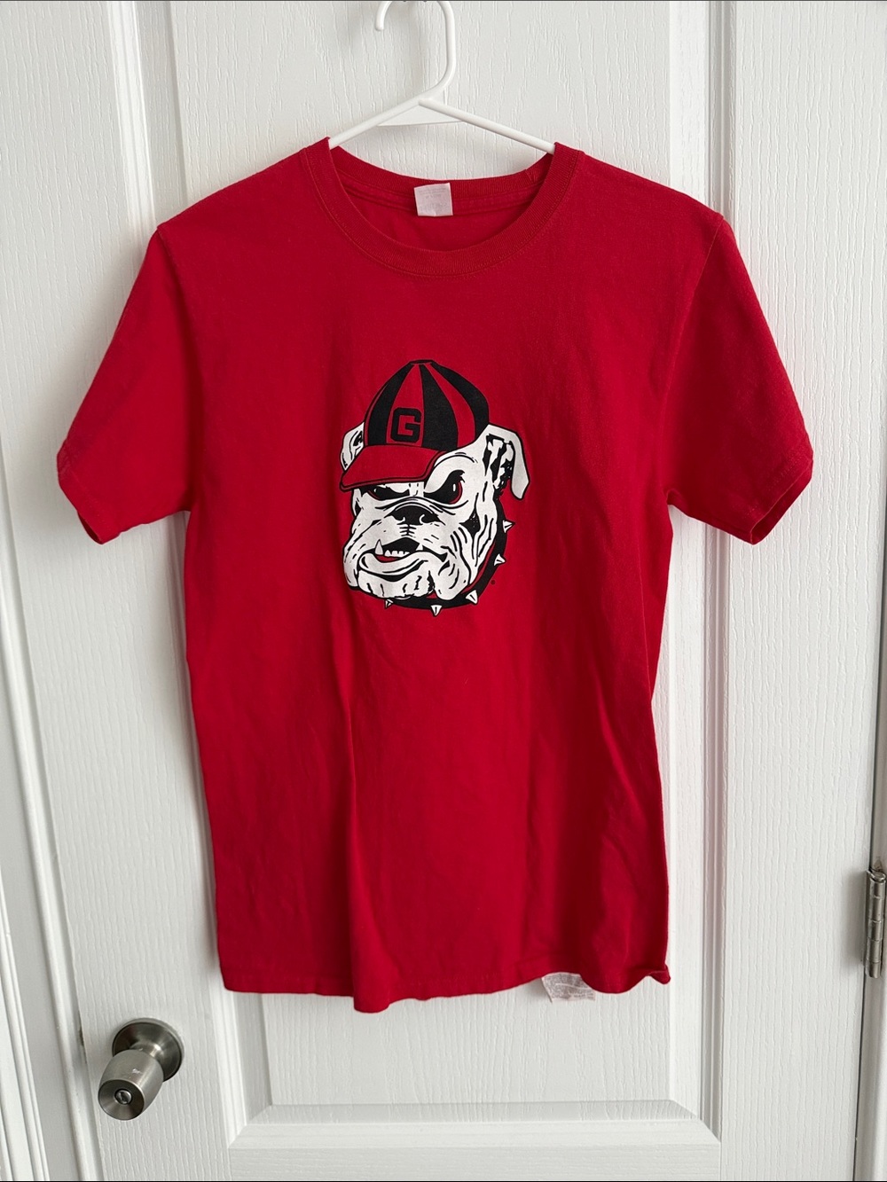 Hanes Red Short Sleeve Tee with Bulldog Graphic